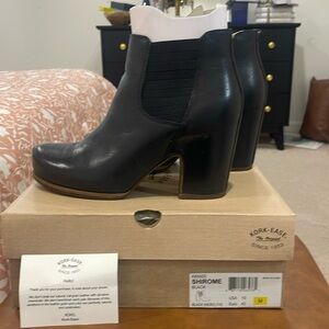 Kork-Ease Shirome in black